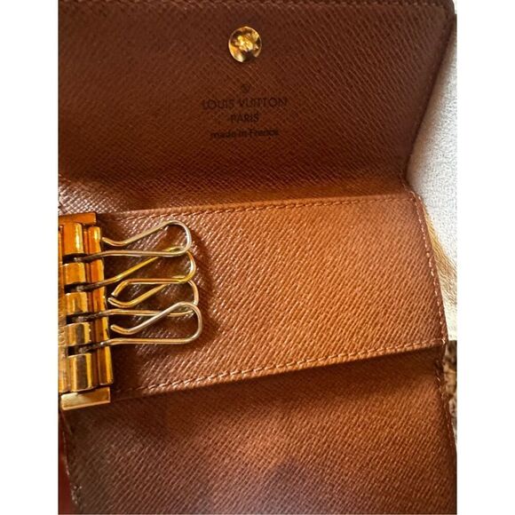 Louis Vuitton Monogram key case ✨ Vintage ✨ Authentic - Picture 7 of 11